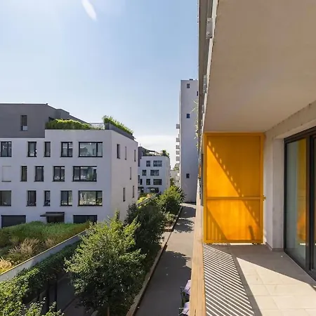 Апартаменты Jarabinkova Parkview