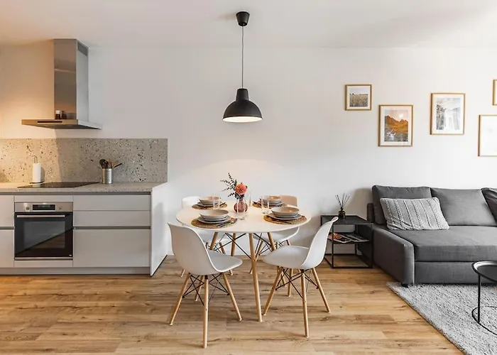 Jarabinkova Parkview شقة براتسيلافا